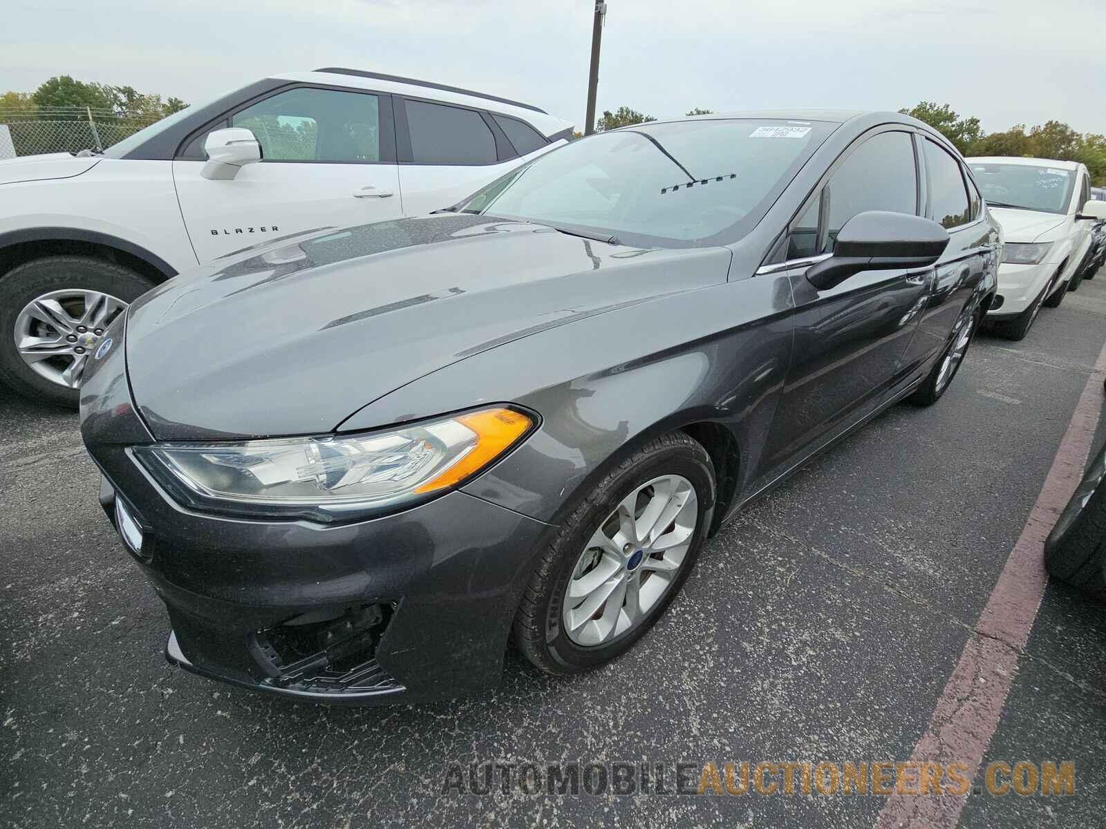 3FA6P0HD5KR132550 Ford Fusion 2019