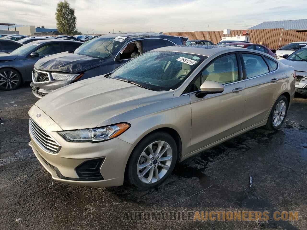 3FA6P0HD5KR160462 FORD FUSION 2019