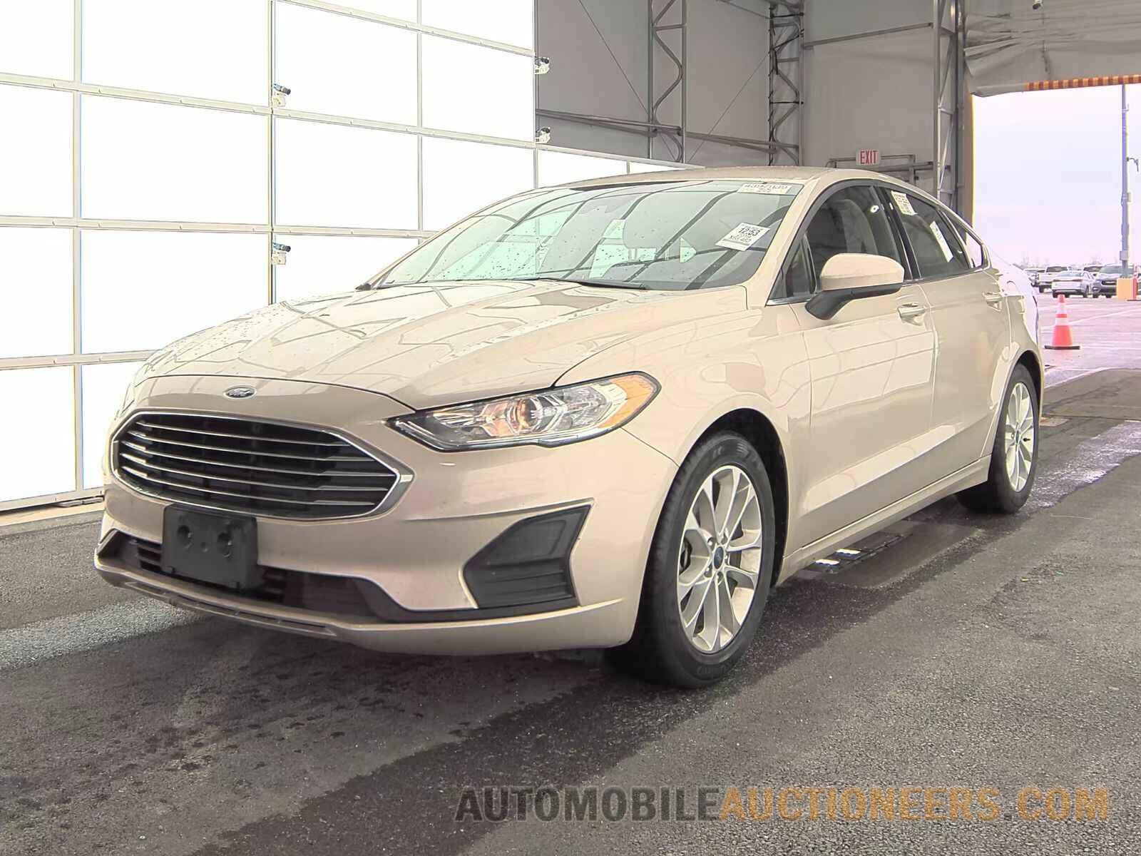 3FA6P0HD5KR210079 Ford Fusion 2019