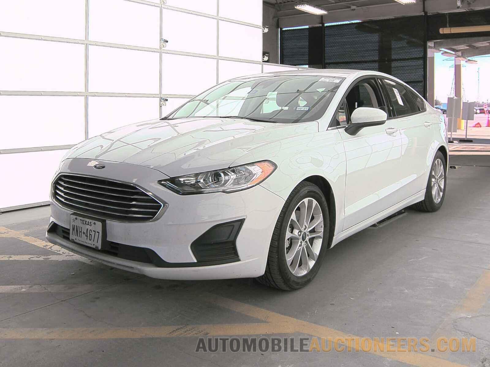 3FA6P0HD5KR282688 Ford Fusion 2019