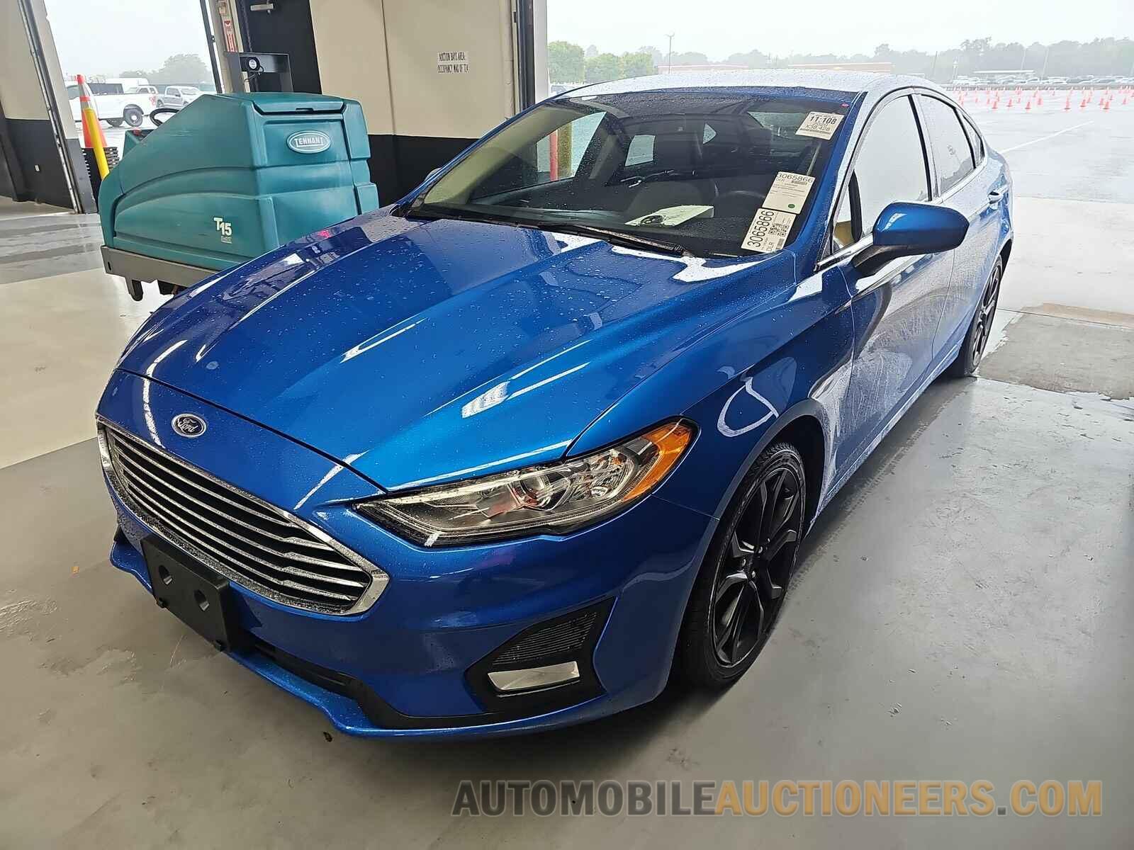 3FA6P0HD5LR235680 Ford Fusion 2020