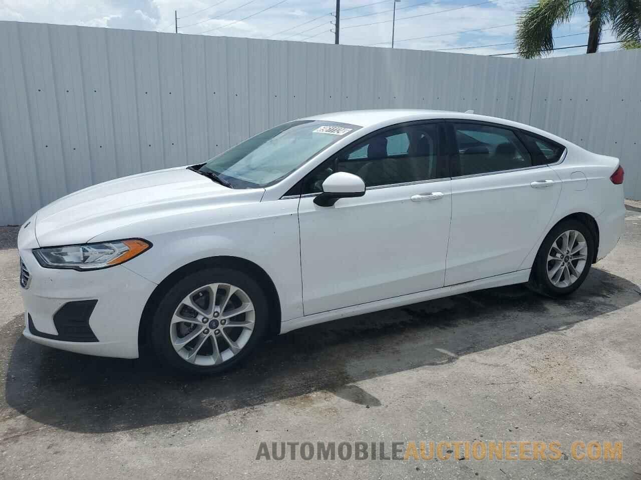 3FA6P0HD6KR161605 FORD FUSION 2019