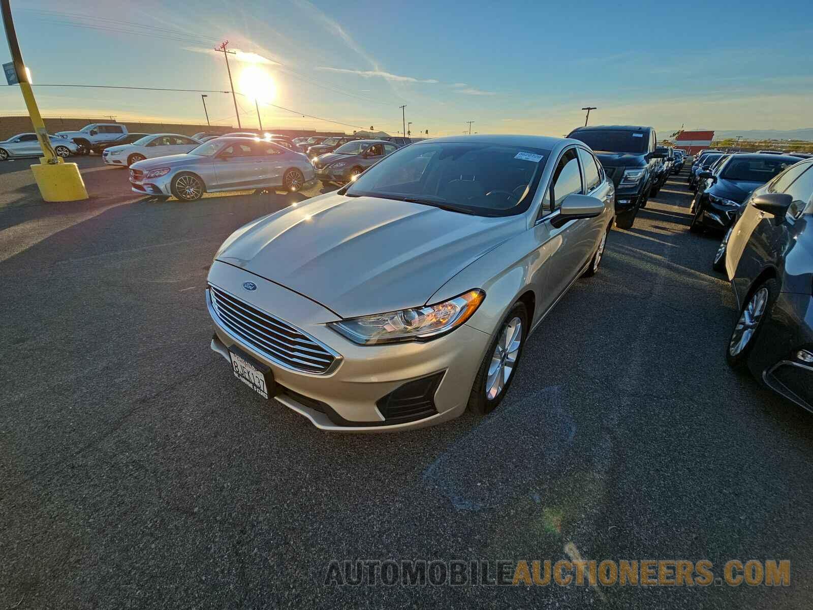 3FA6P0HD7KR183242 Ford Fusion 2019