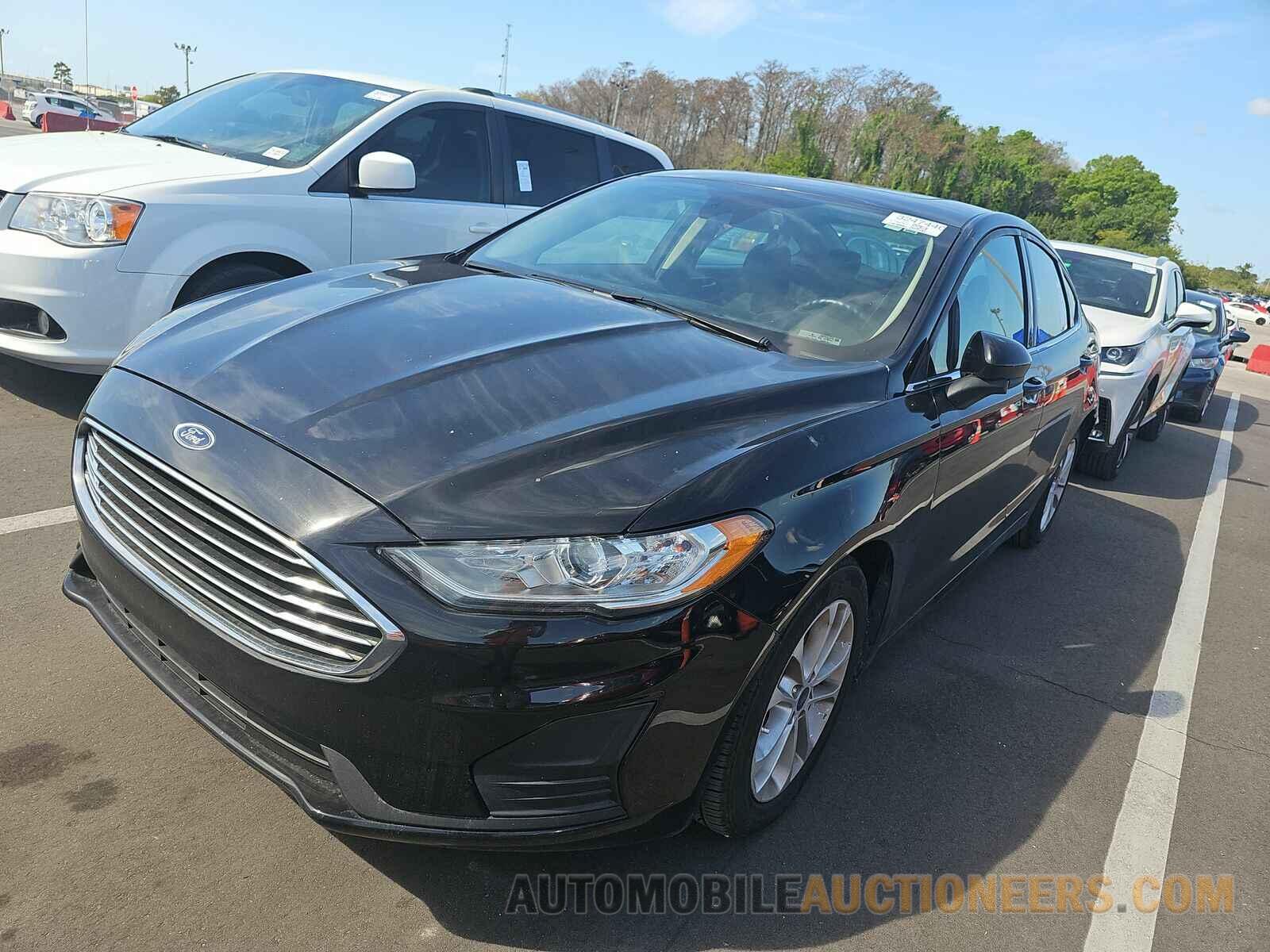 3FA6P0HD7LR149982 Ford Fusion 2020