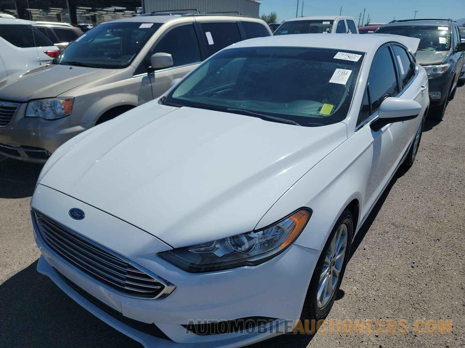 3FA6P0HD8HR236796 Ford Fusion 2017