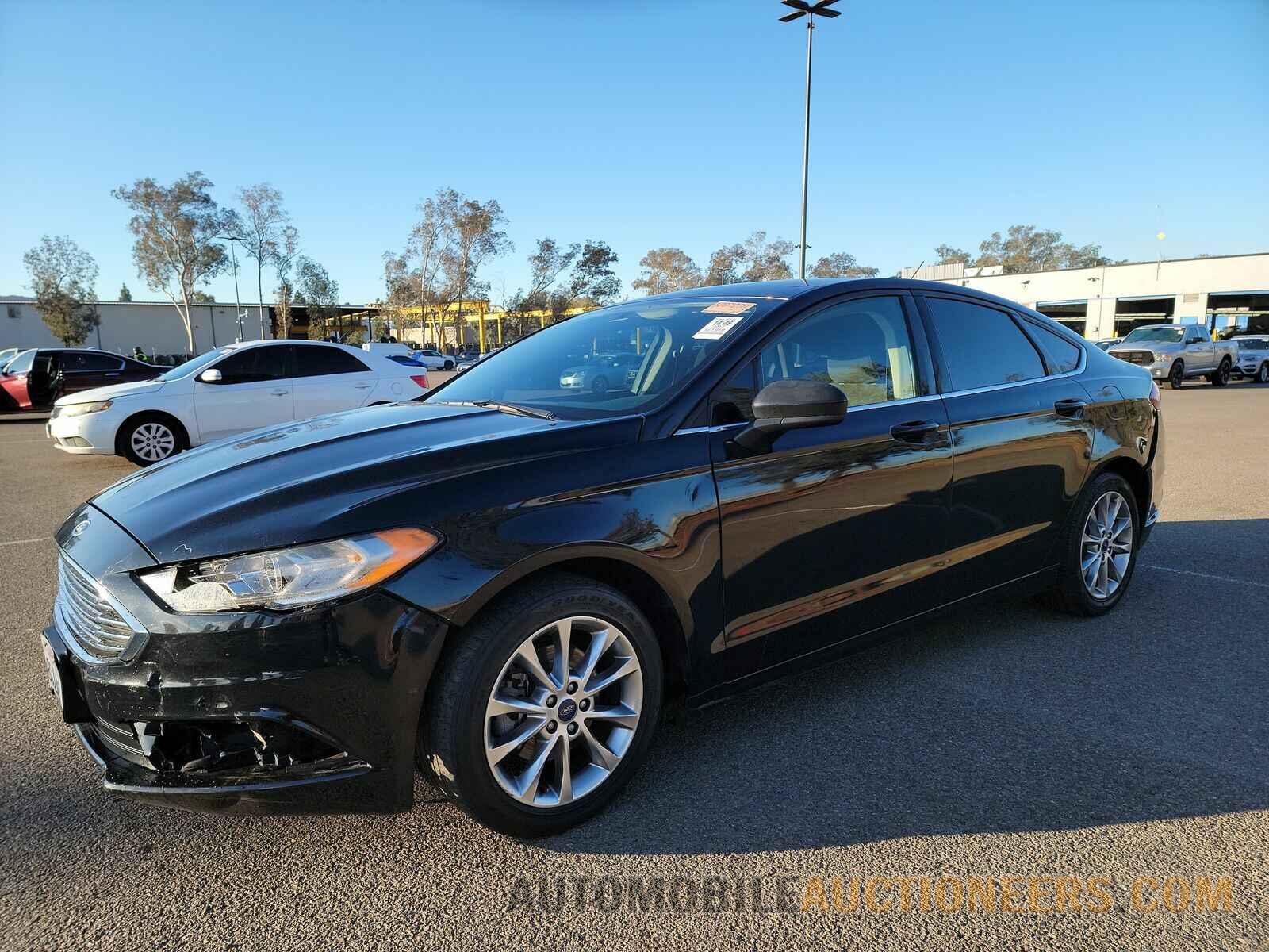 3FA6P0HD8HR350443 Ford Fusion 2017