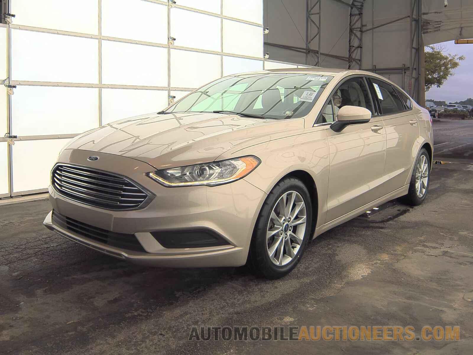 3FA6P0HD8HR372409 Ford Fusion 2017