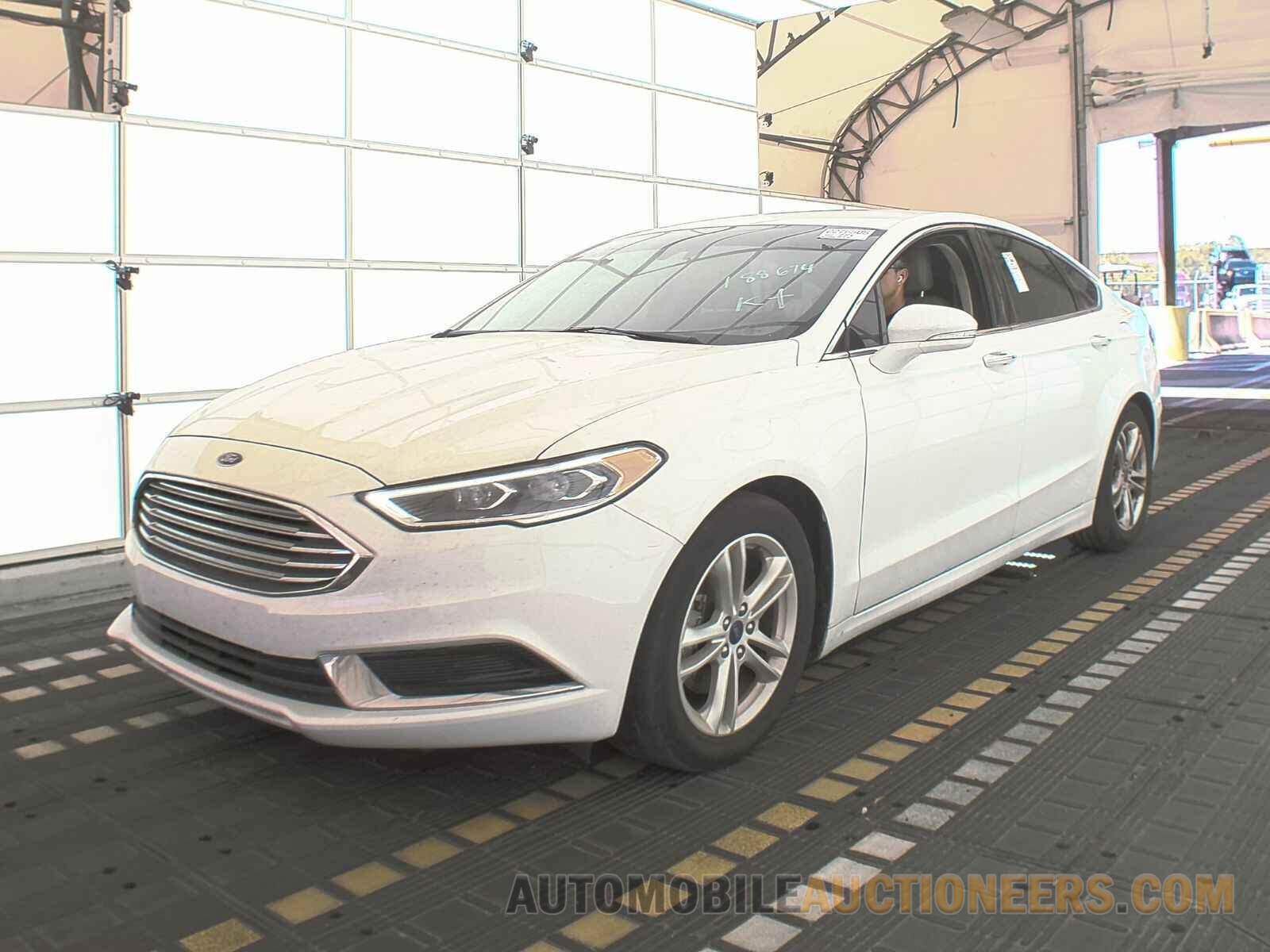 3FA6P0HD8JR188674 Ford Fusion 2018