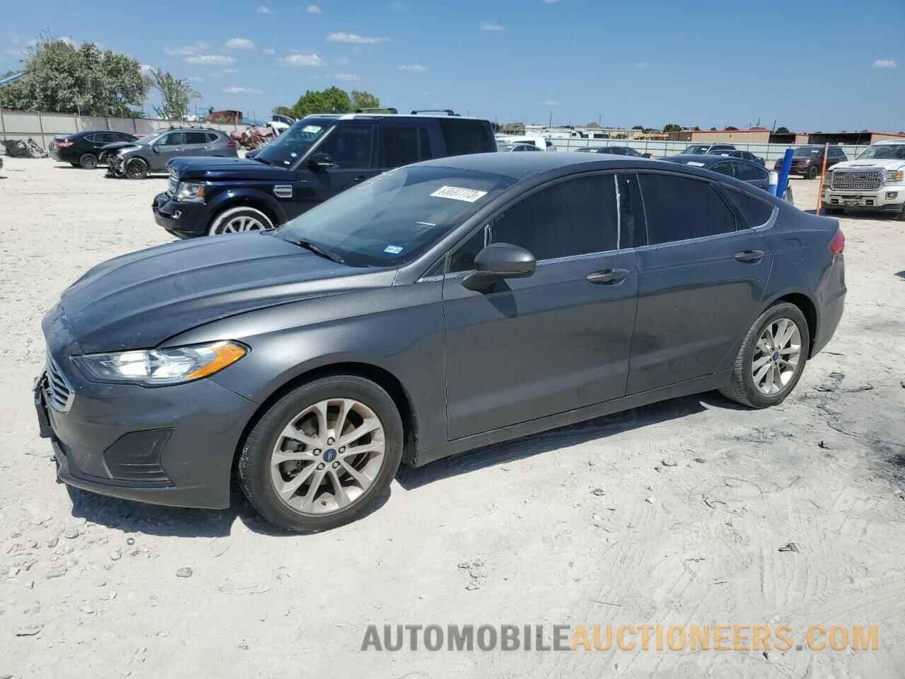 3FA6P0HD8KR103396 FORD FUSION 2019