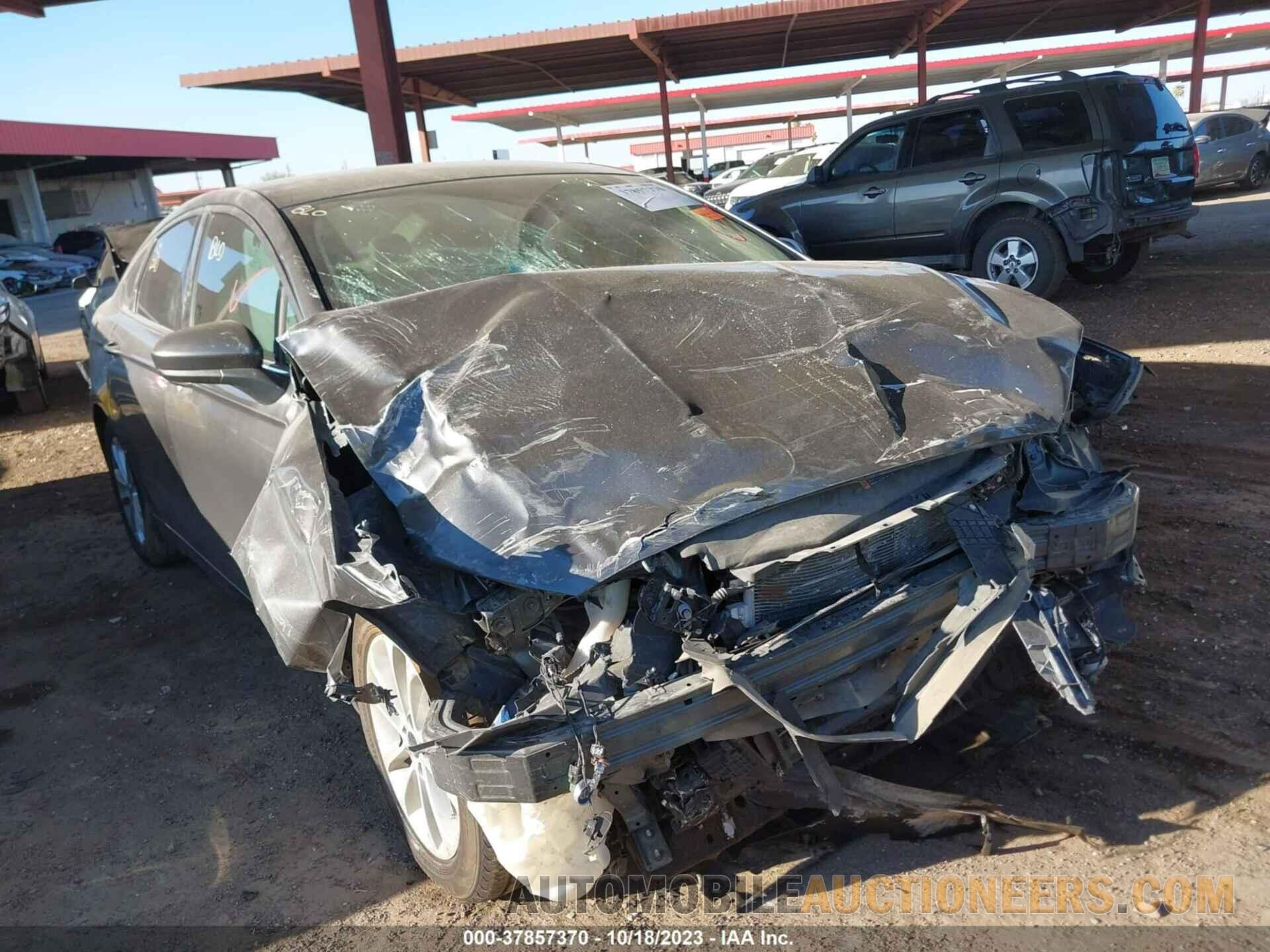 3FA6P0HD8KR108565 FORD FUSION 2019