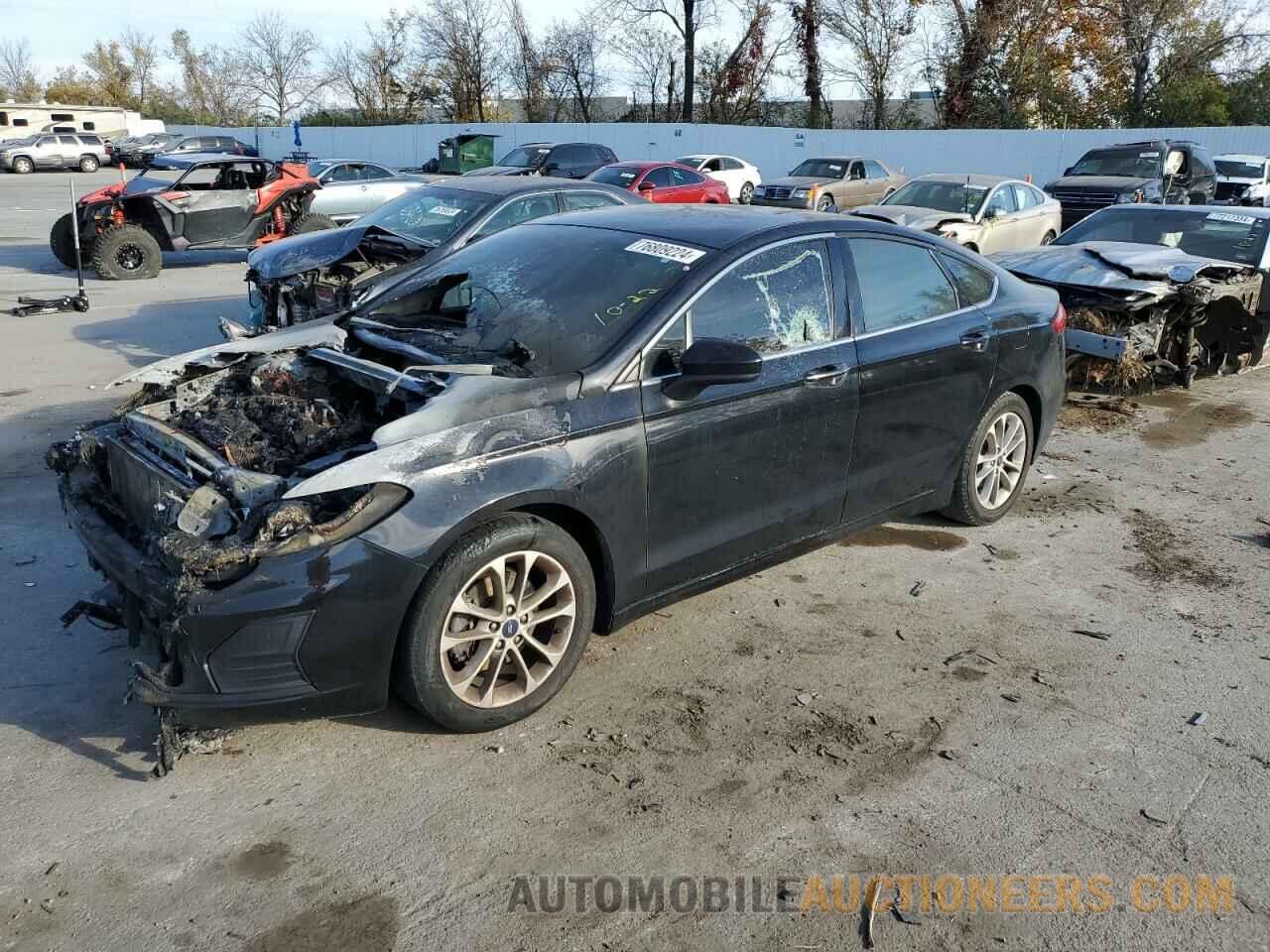 3FA6P0HD8KR114172 FORD FUSION 2019