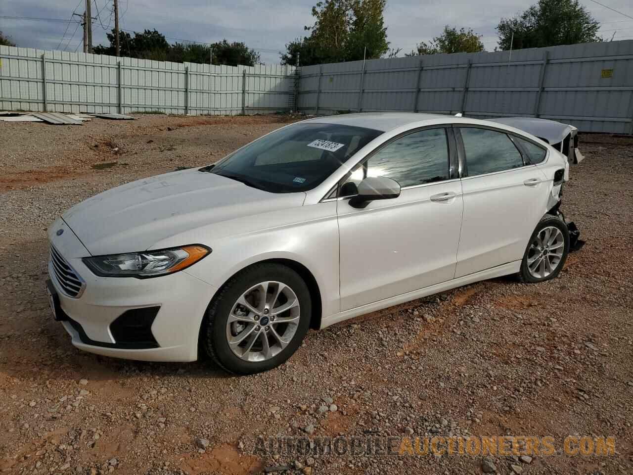 3FA6P0HD8KR132803 FORD FUSION 2019