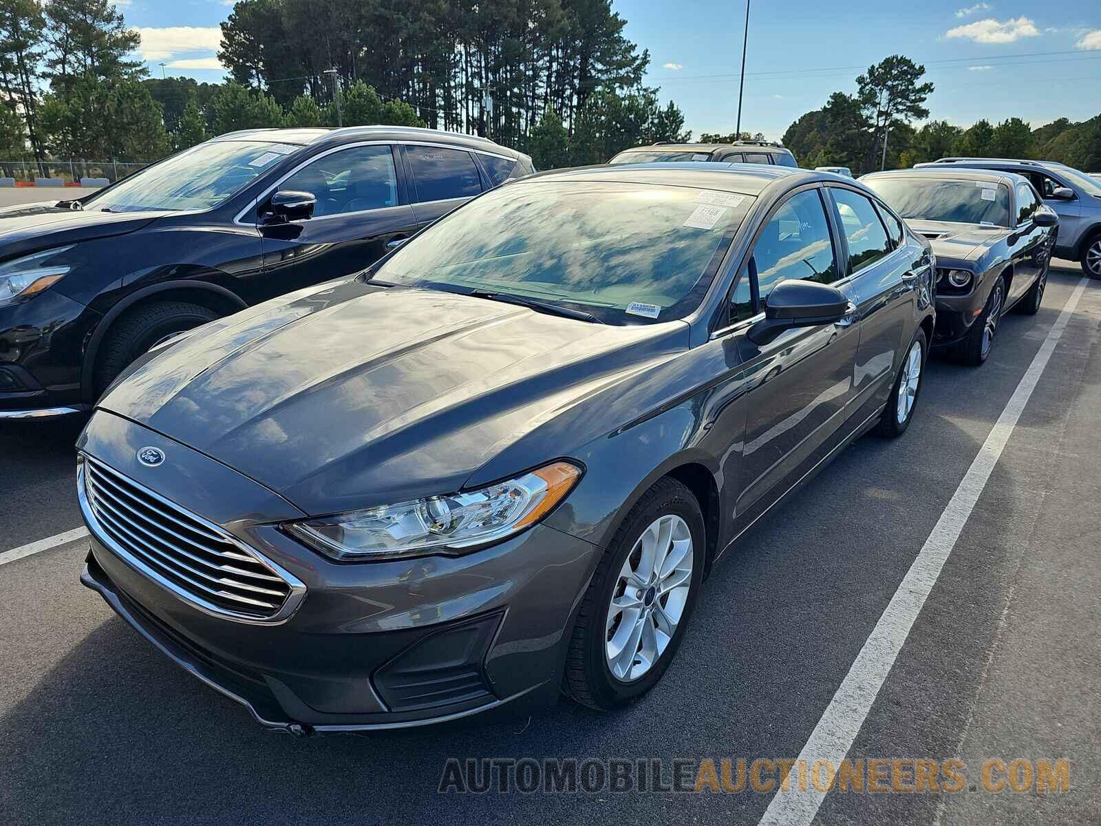 3FA6P0HD8KR193259 Ford Fusion 2019