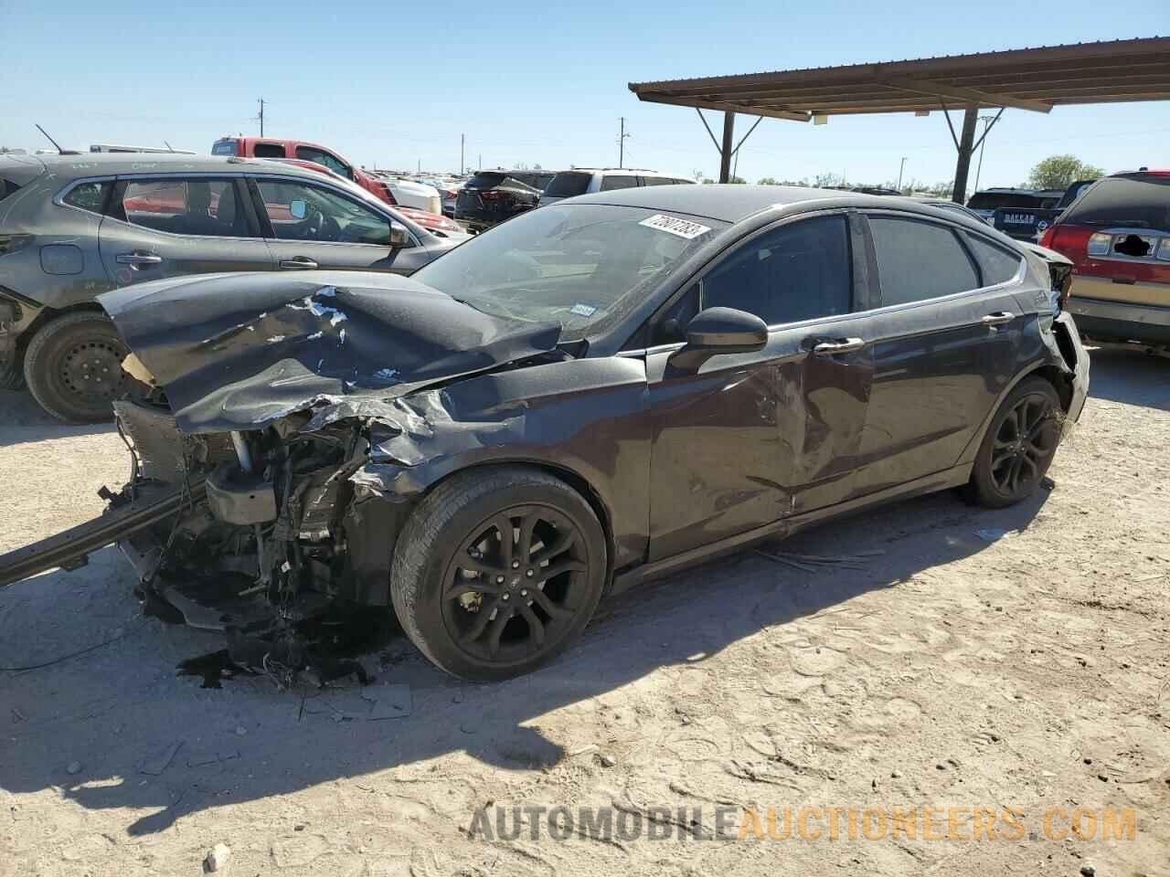 3FA6P0HD8KR215552 FORD FUSION 2019