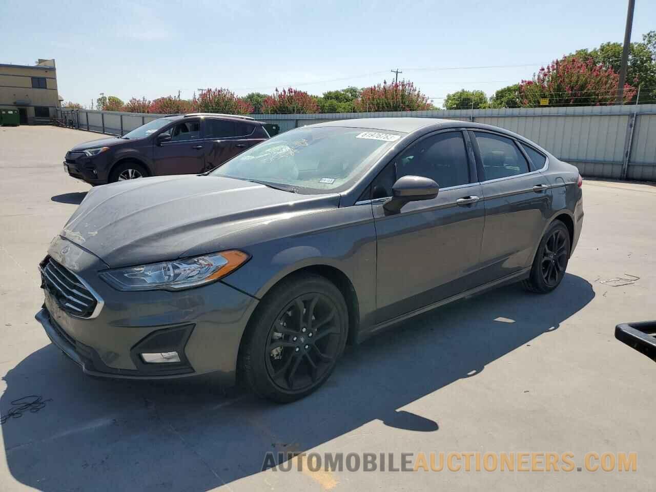 3FA6P0HD8KR249782 FORD FUSION 2019