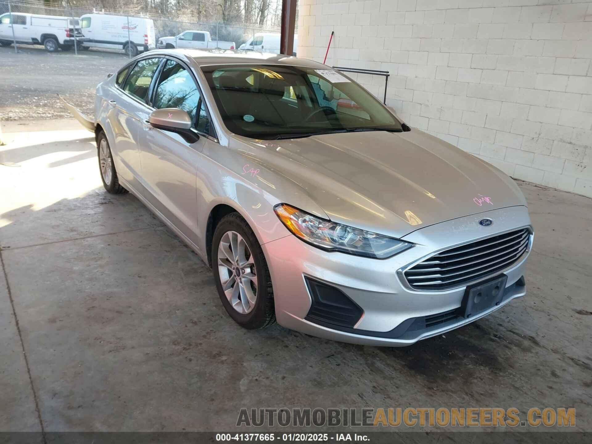 3FA6P0HD8KR252441 FORD FUSION 2019