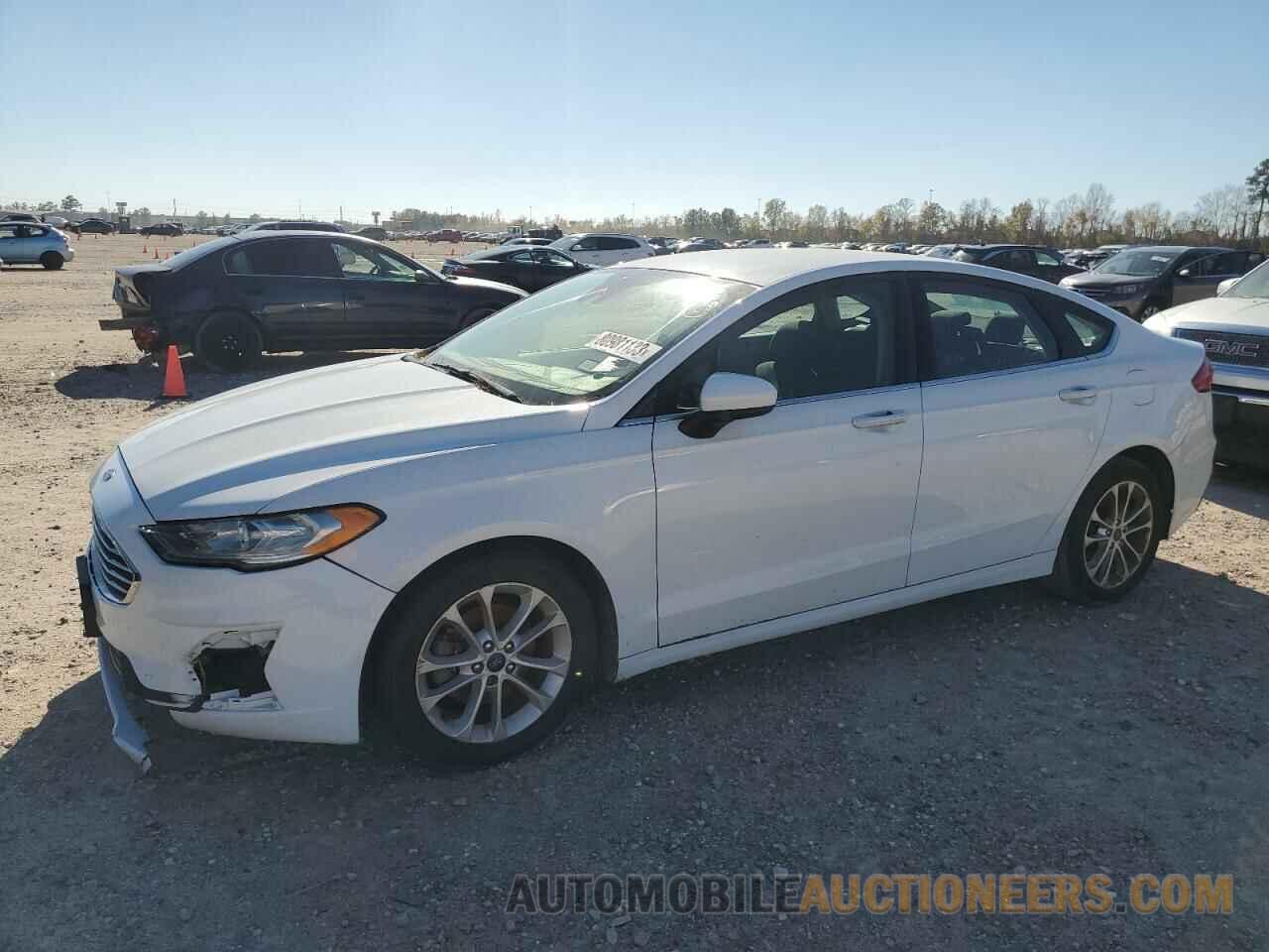 3FA6P0HD8KR268199 FORD FUSION 2019