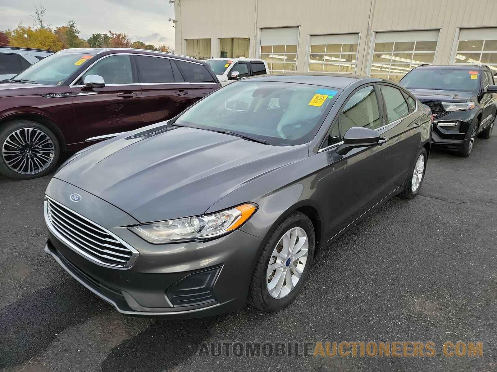 3FA6P0HD8KR279753 Ford Fusion 2019