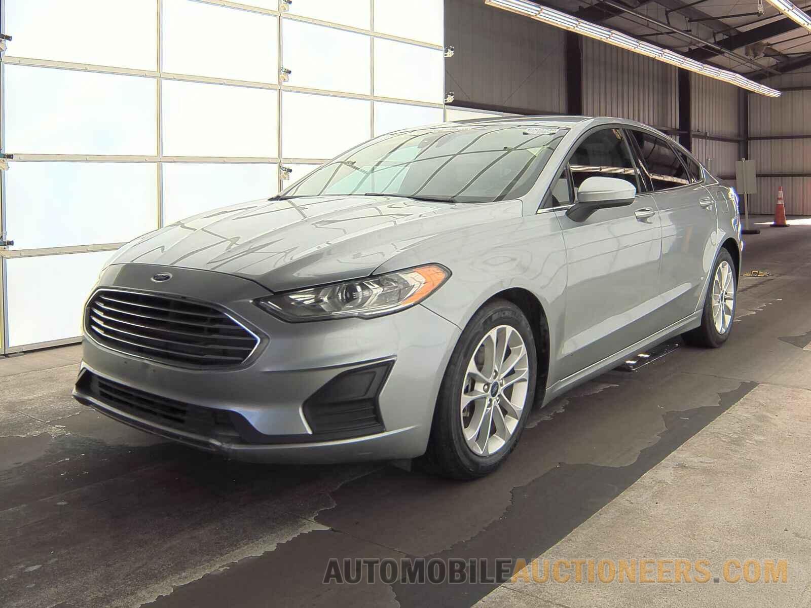 3FA6P0HD8LR142944 Ford Fusion 2020