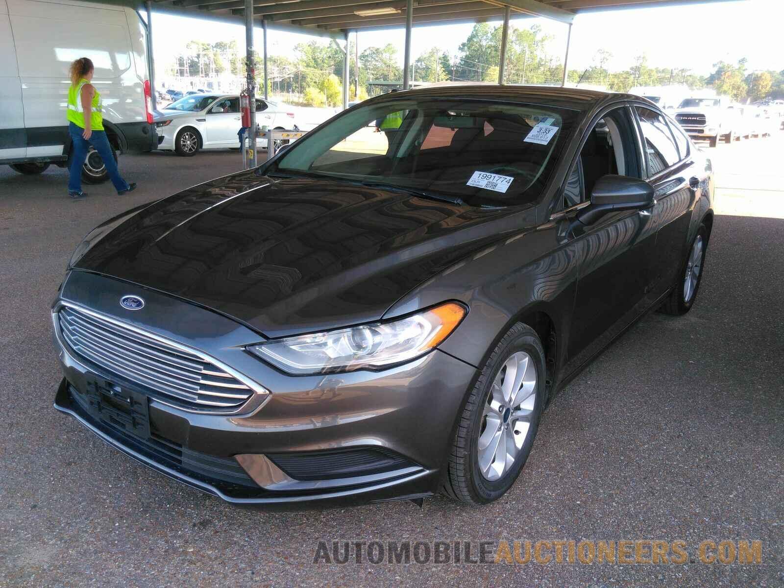 3FA6P0HD9JR276942 Ford Fusion 2018