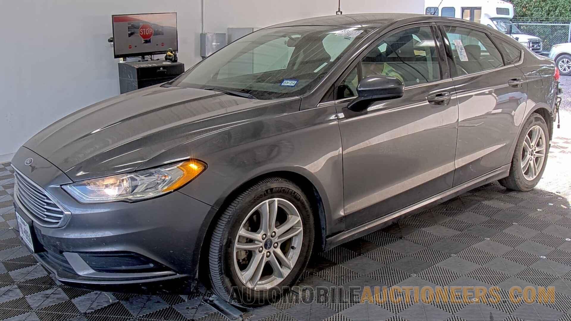 3FA6P0HD9JR277086 Ford Fusion 2018