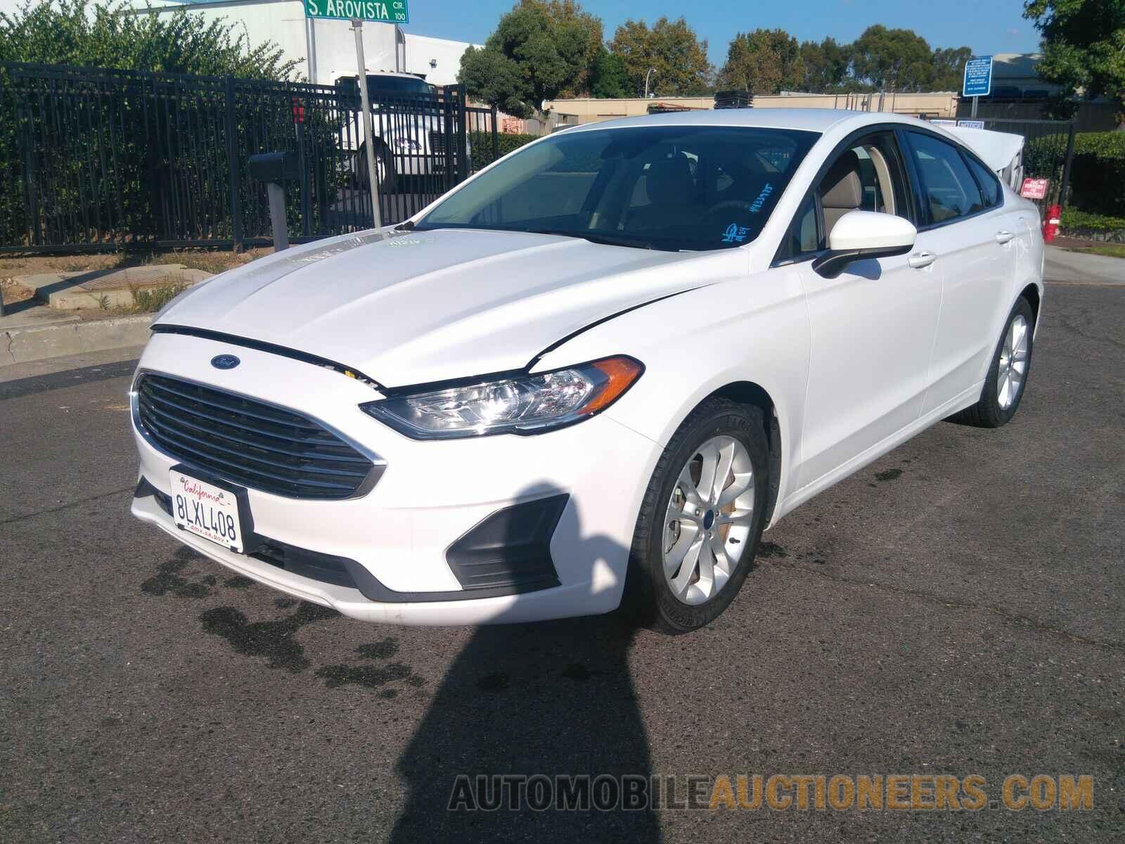 3FA6P0HD9KR134365 Ford Fusion 2019