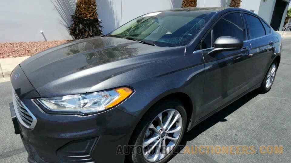 3FA6P0HD9KR232313 Ford Fusion 2019