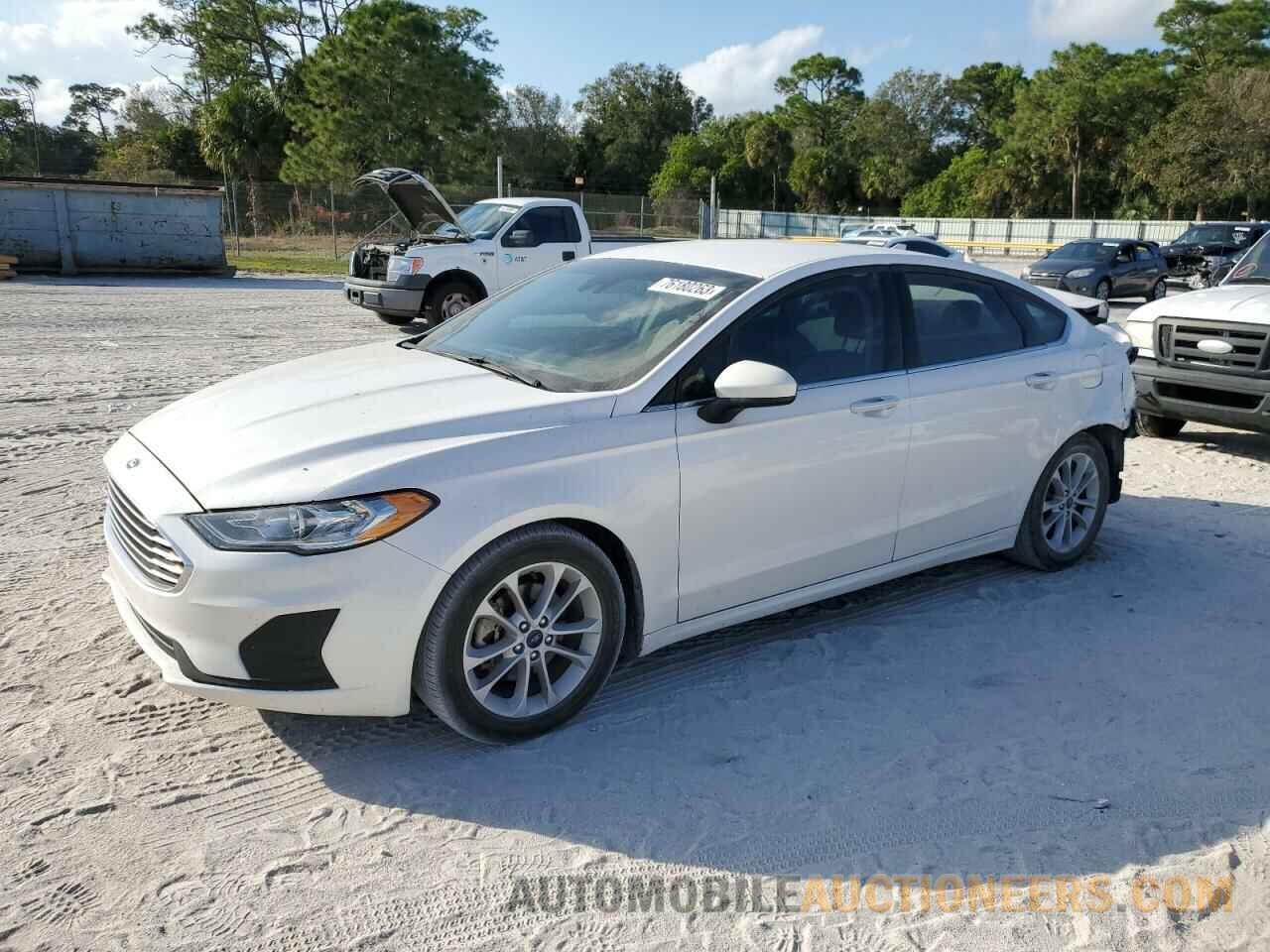 3FA6P0HD9KR247197 FORD FUSION 2019