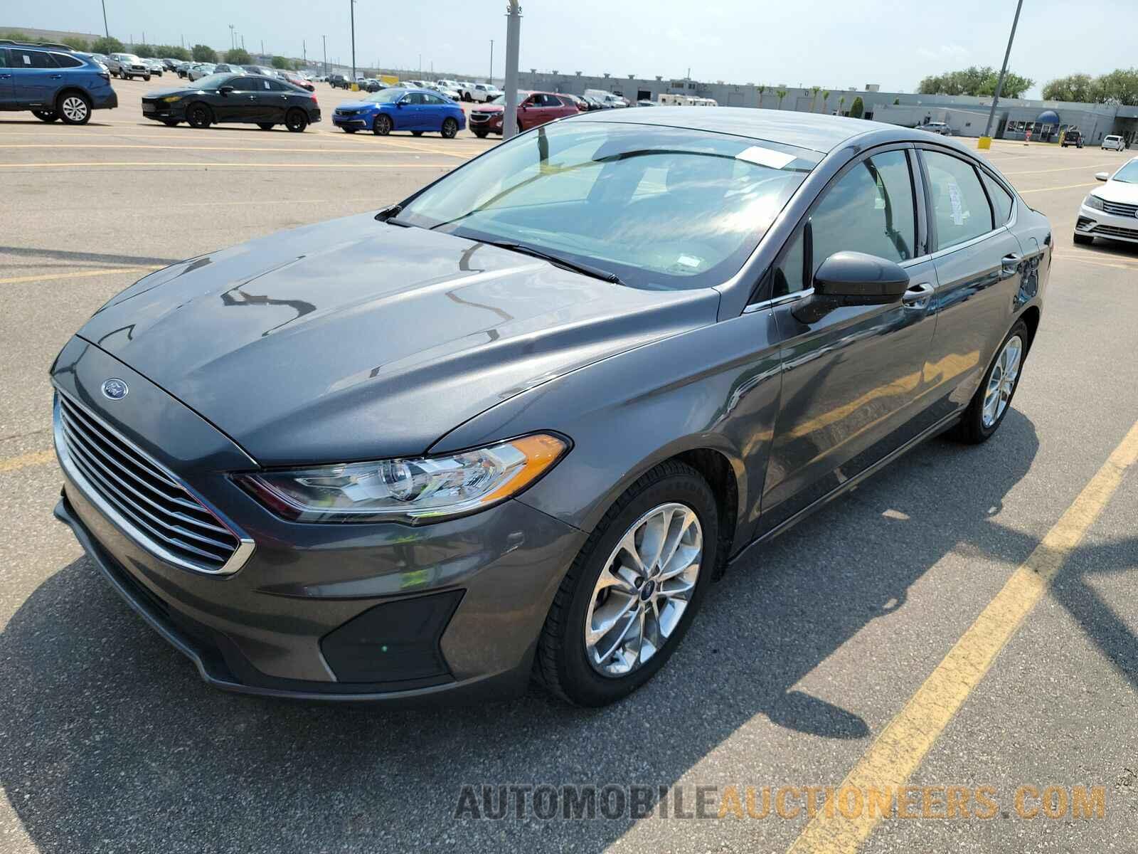 3FA6P0HD9KR277767 Ford Fusion 2019