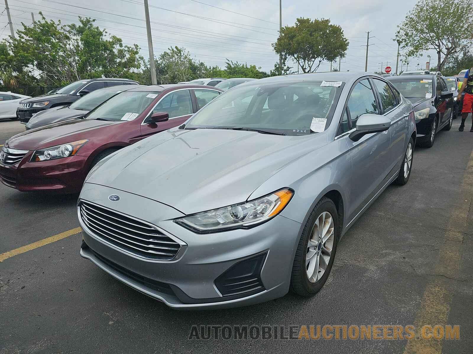 3FA6P0HD9LR164550 Ford Fusion 2020