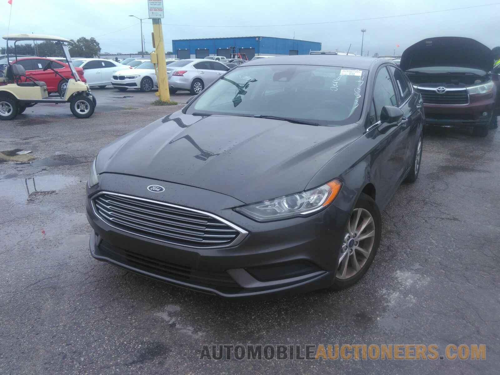 3FA6P0HDXHR147053 Ford Fusion 2017