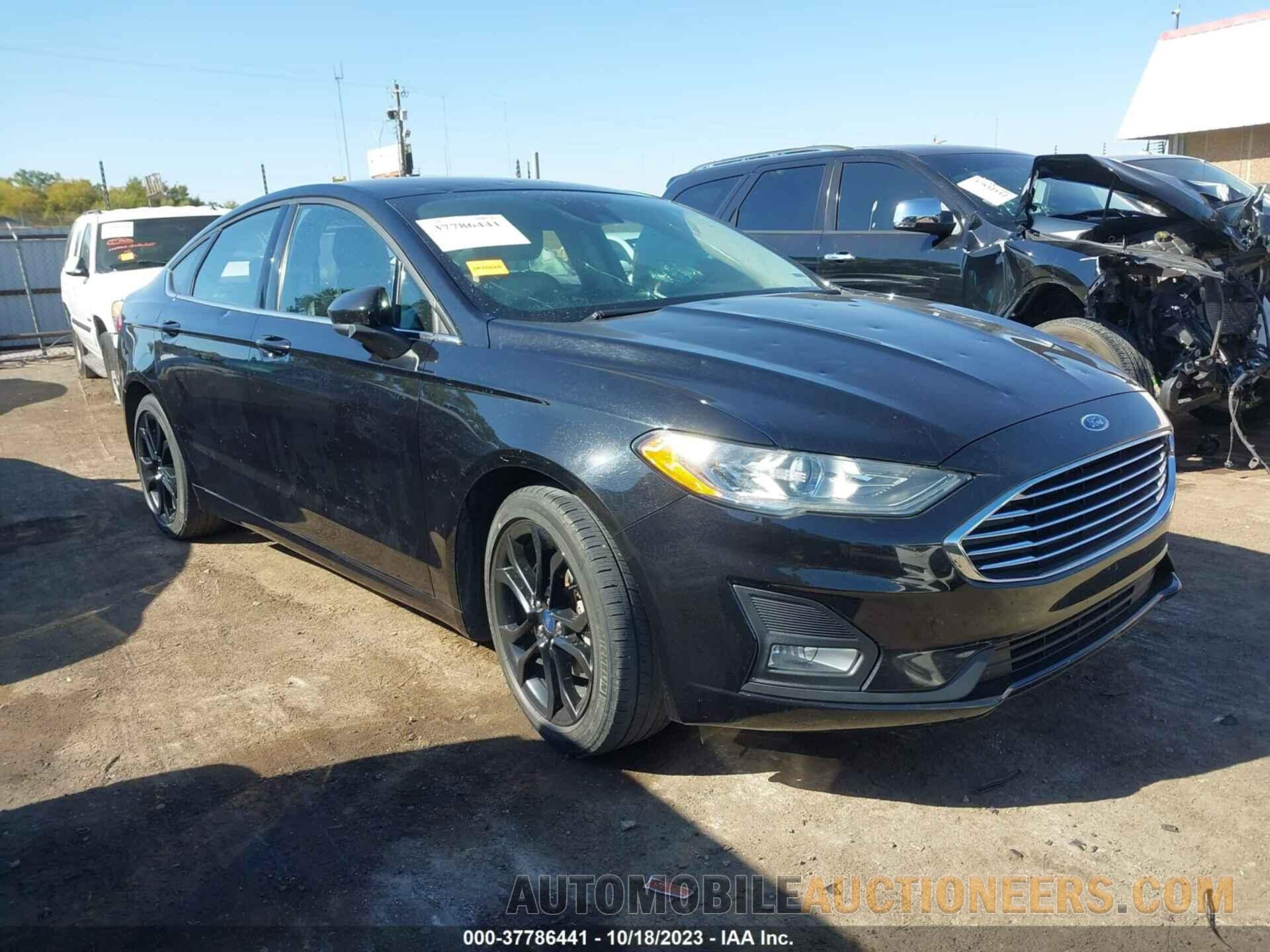 3FA6P0HDXKR133063 FORD FUSION 2019