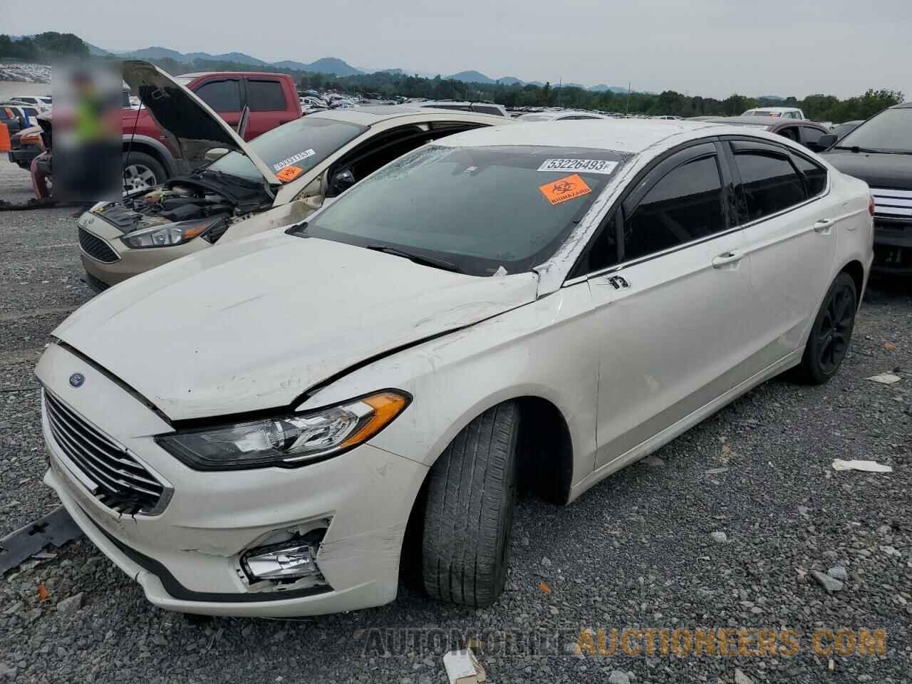 3FA6P0HDXKR215021 FORD FUSION 2019