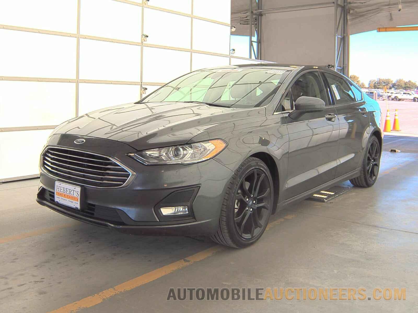 3FA6P0HDXKR250593 Ford Fusion 2019