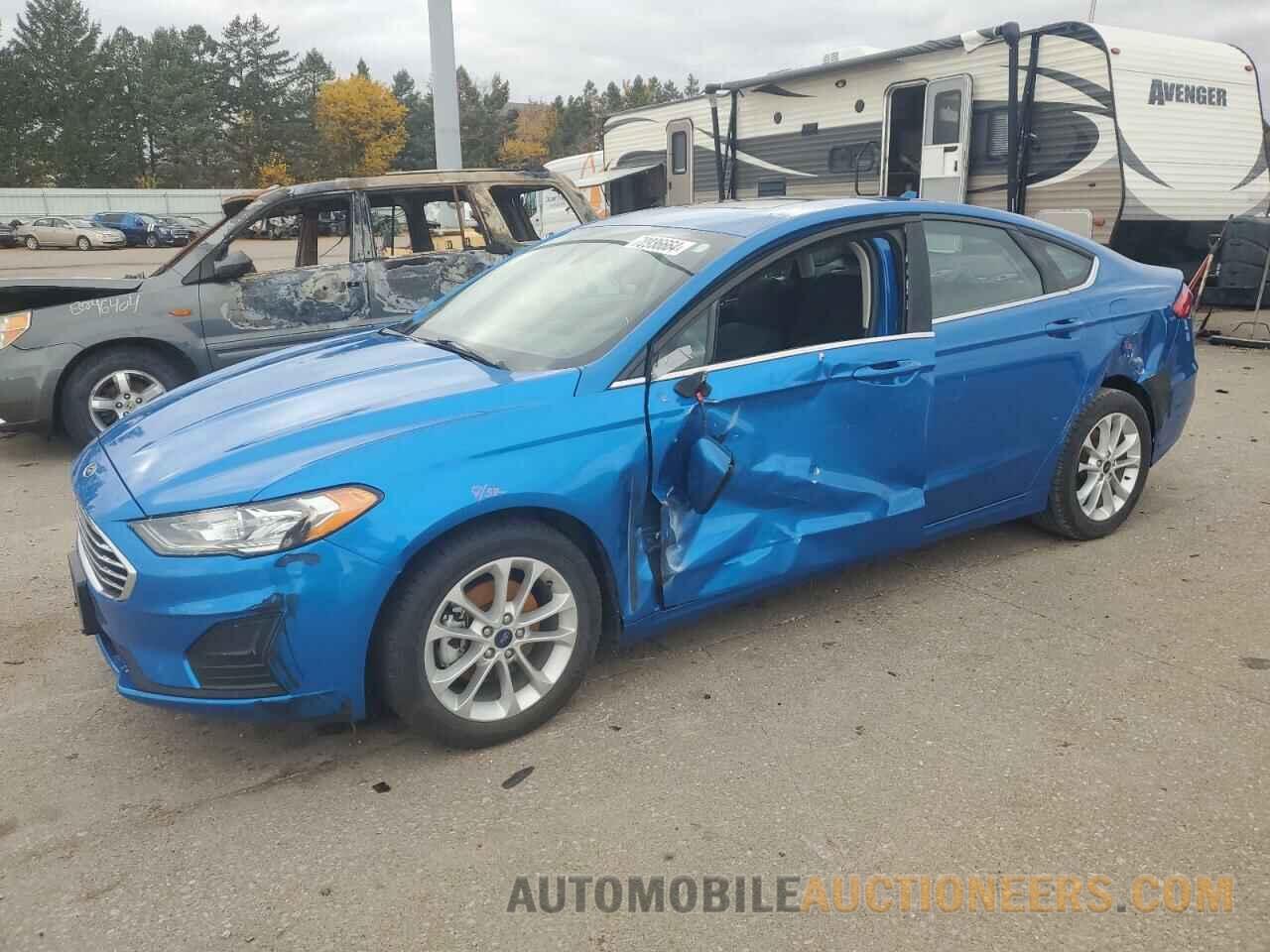 3FA6P0HDXKR281732 FORD FUSION 2019