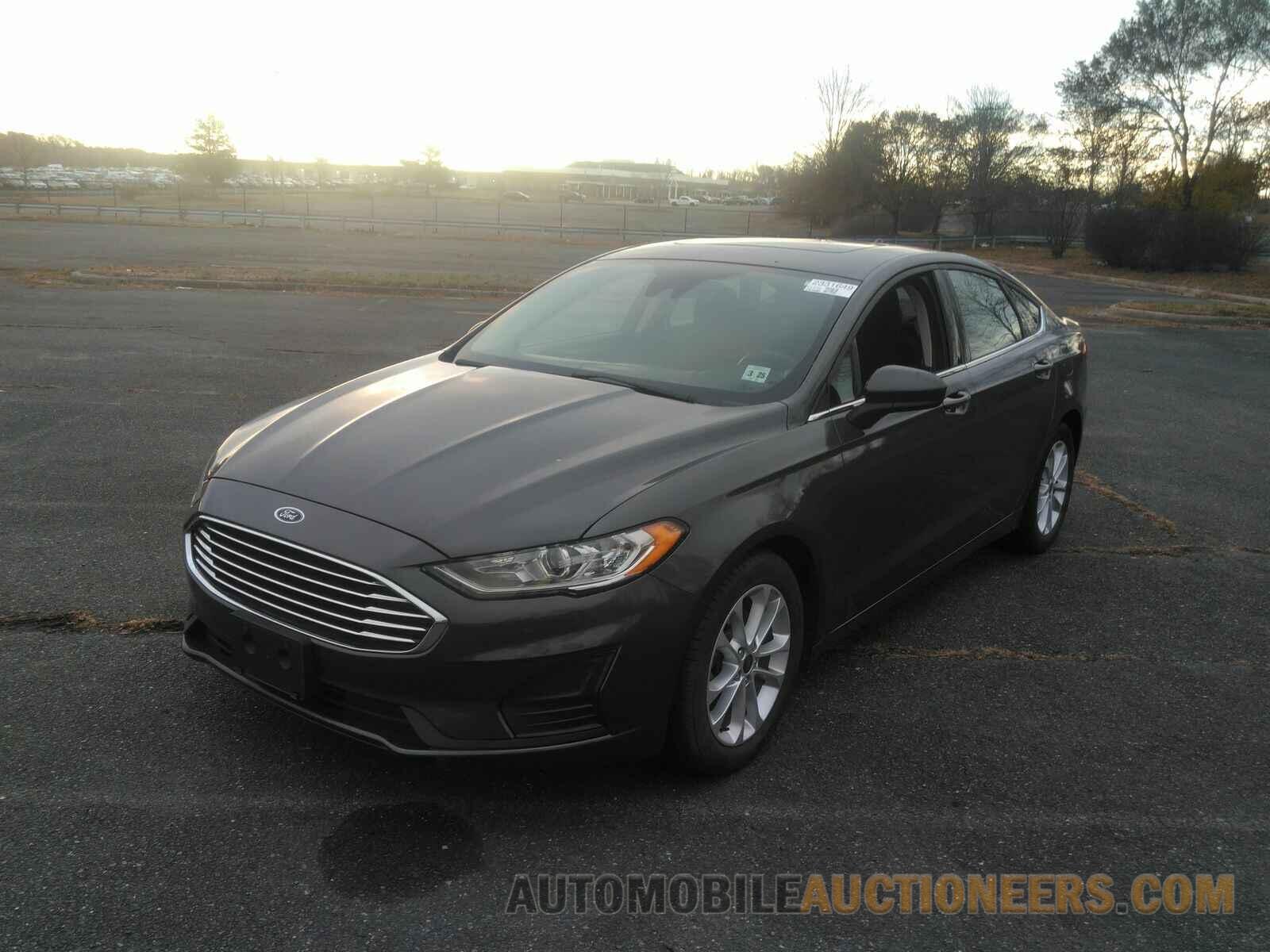 3FA6P0HDXLR132772 Ford Fusion 2020