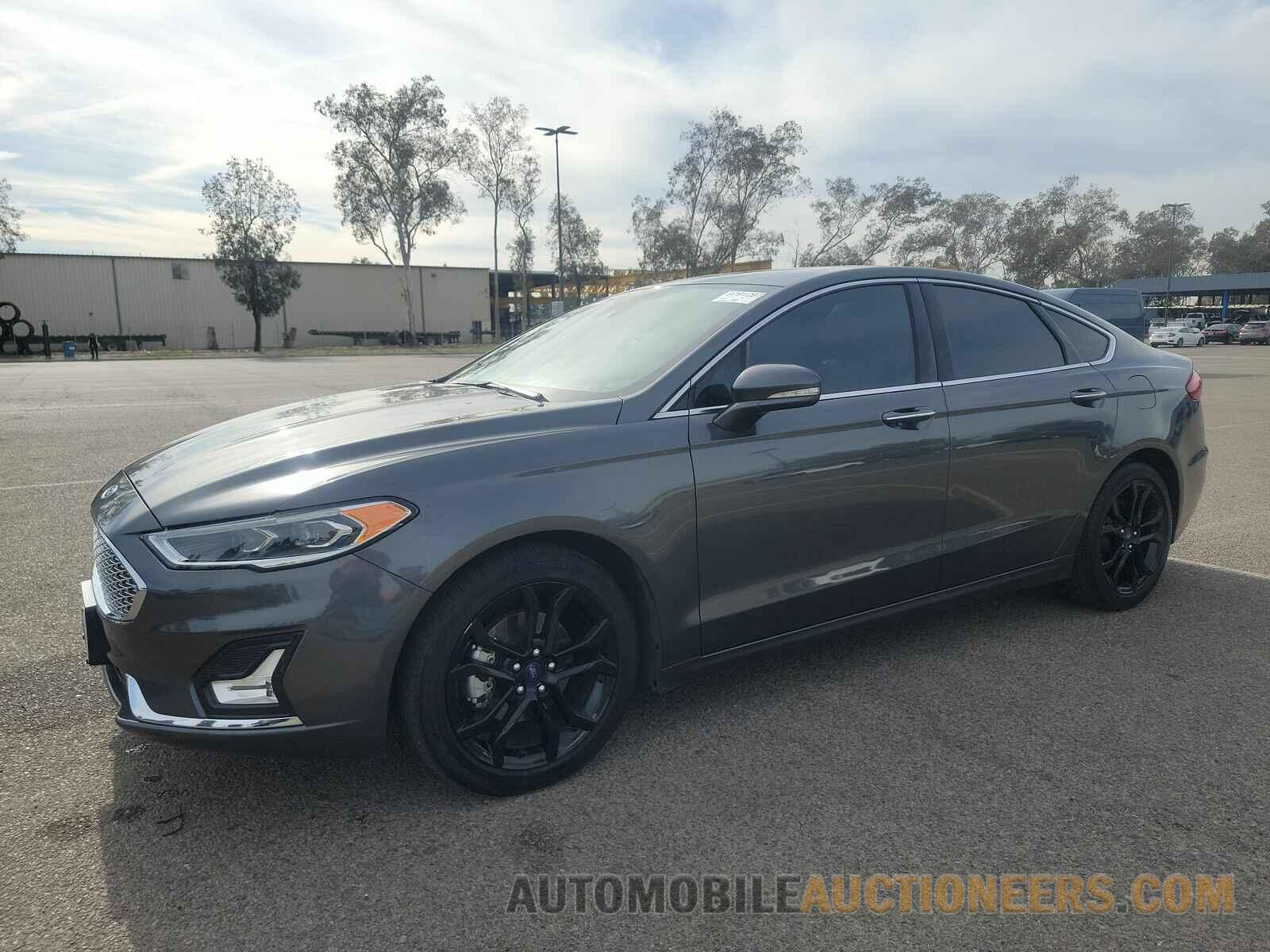 3FA6P0K92KR252052 Ford Fusion 2019