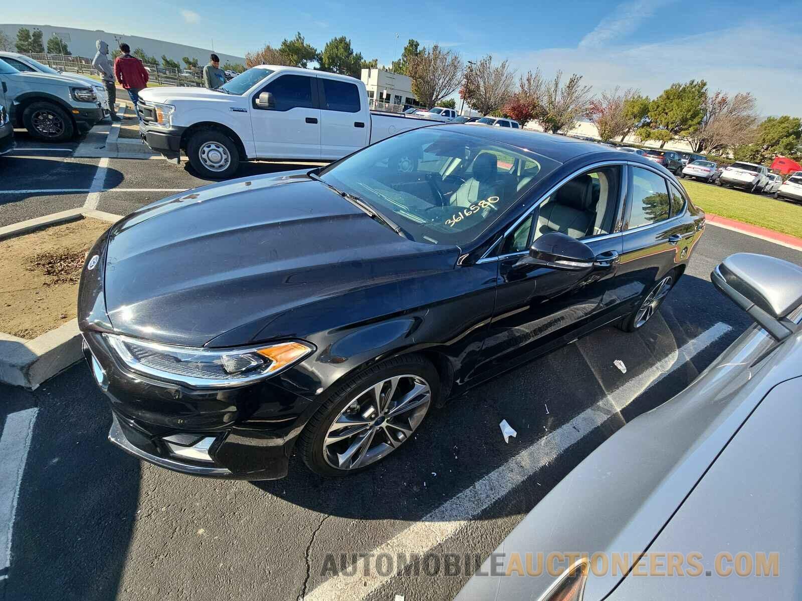 3FA6P0K95LR130755 Ford Fusion 2020