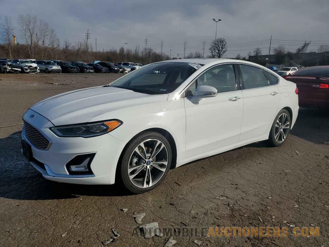 3FA6P0K96KR180823 FORD FUSION 2019