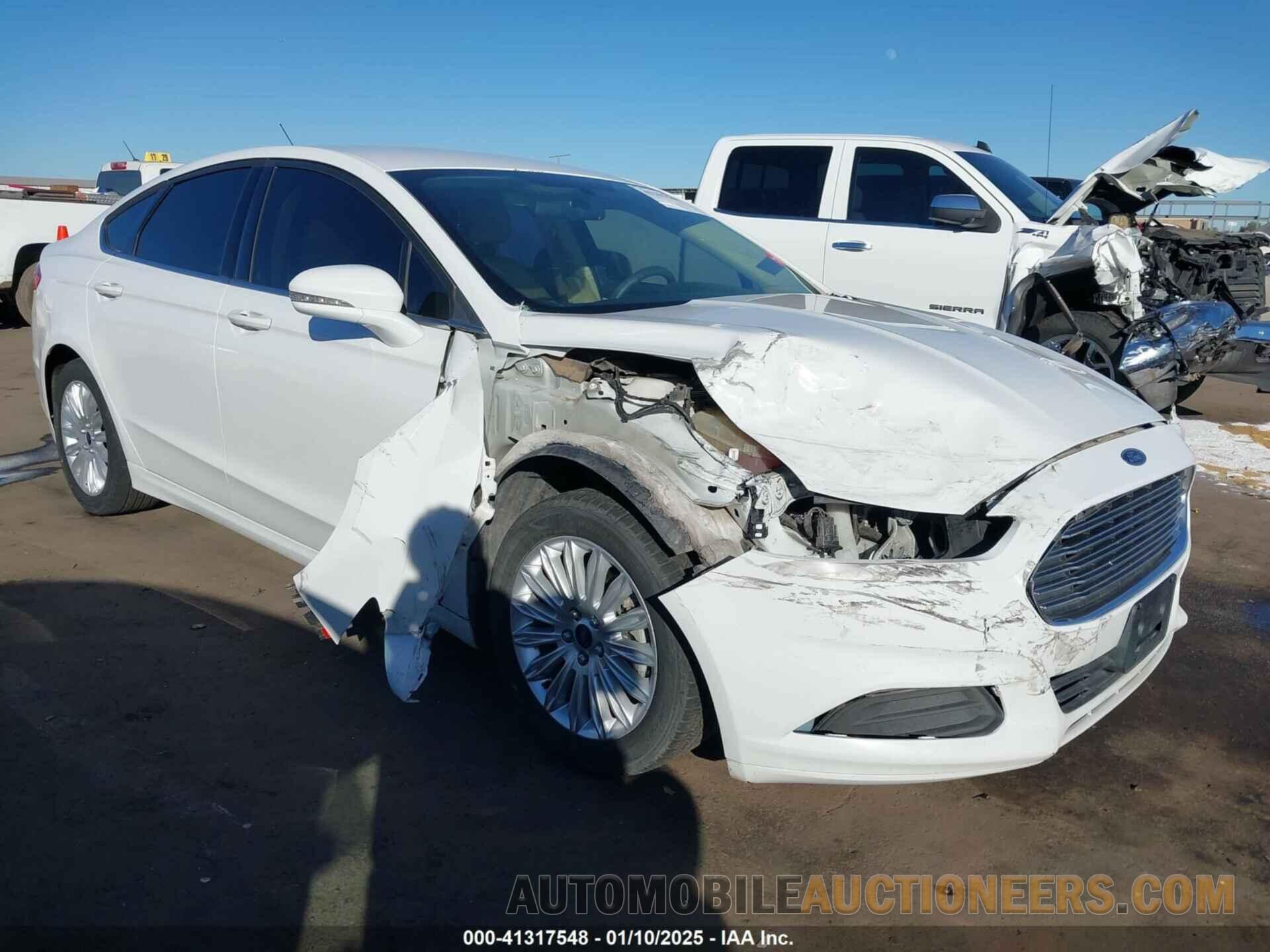 3FA6P0LU0FR199196 FORD FUSION HYBRID 2015