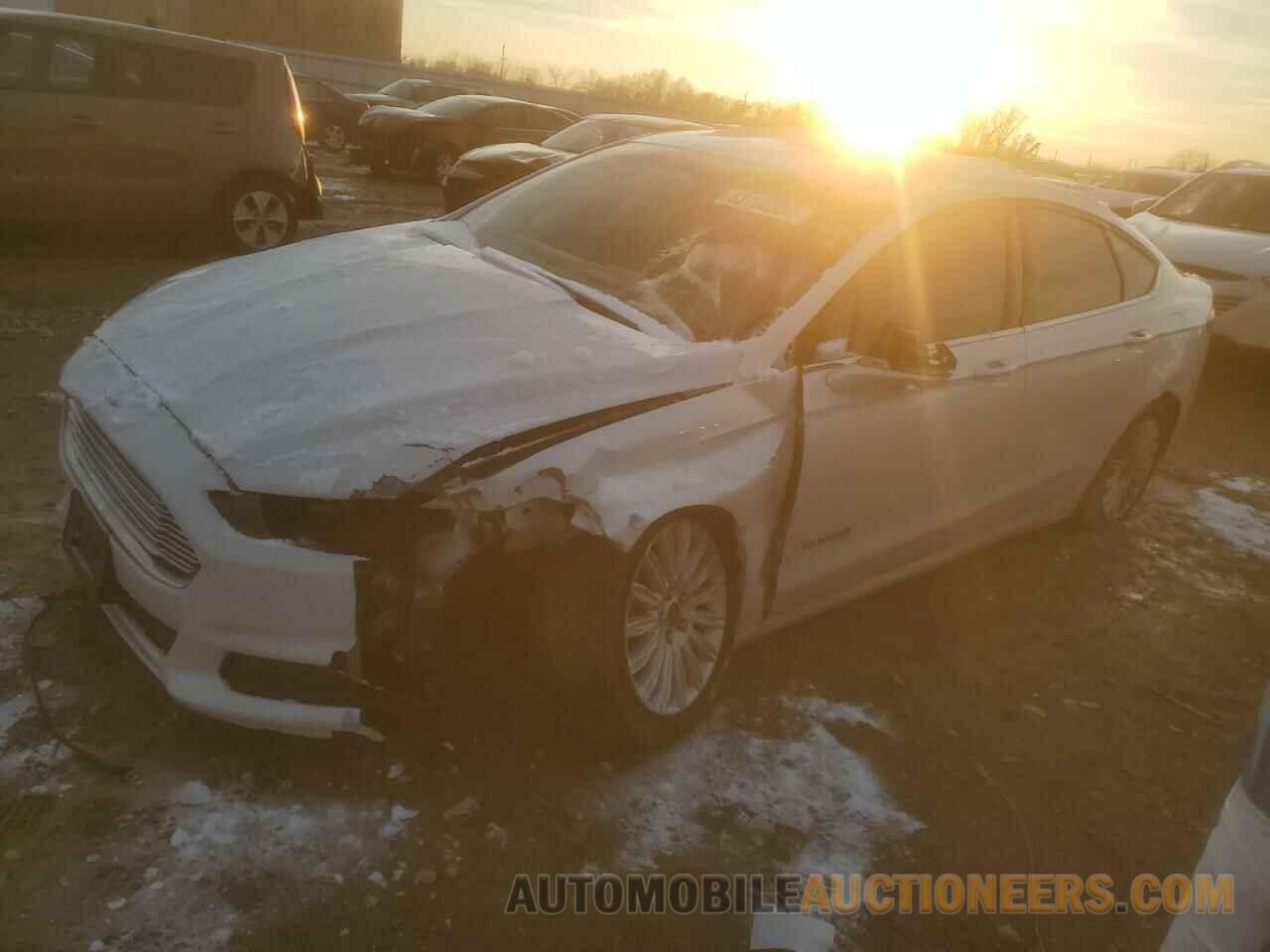 3FA6P0LU0GR355027 FORD FUSION 2016