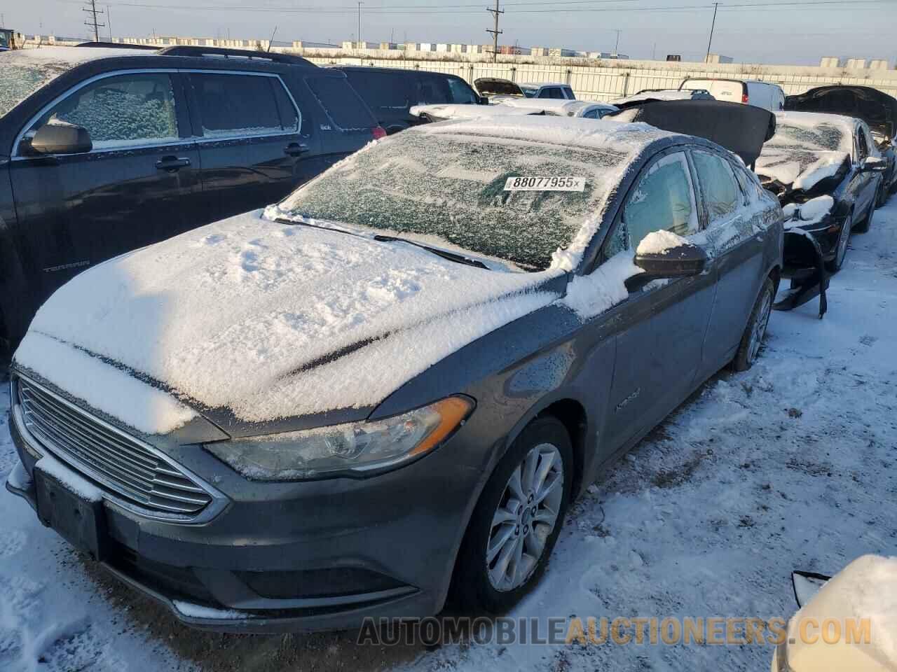 3FA6P0LU0HR158473 FORD FUSION 2017