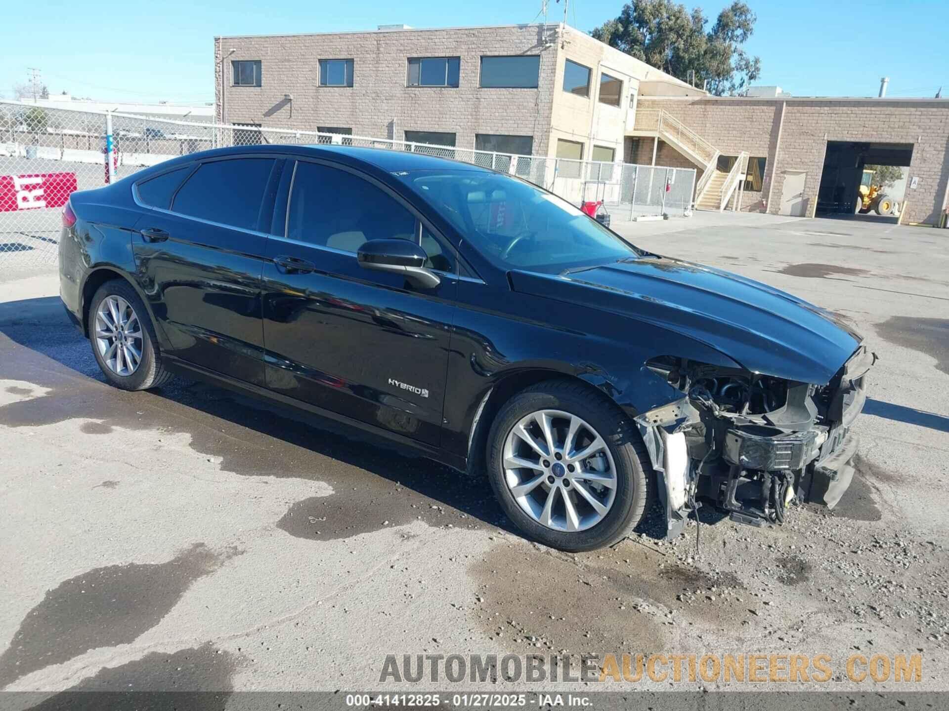 3FA6P0LU0HR258217 FORD FUSION HYBRID 2017