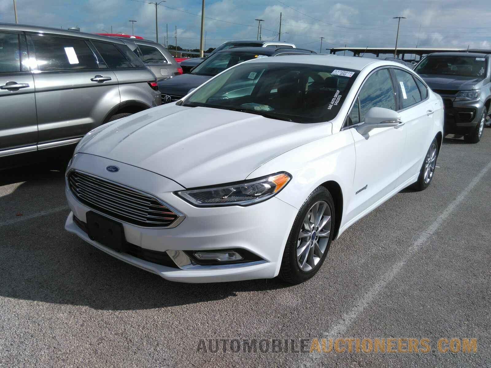 3FA6P0LU0HR409637 Ford Fusion Hybrid 2017