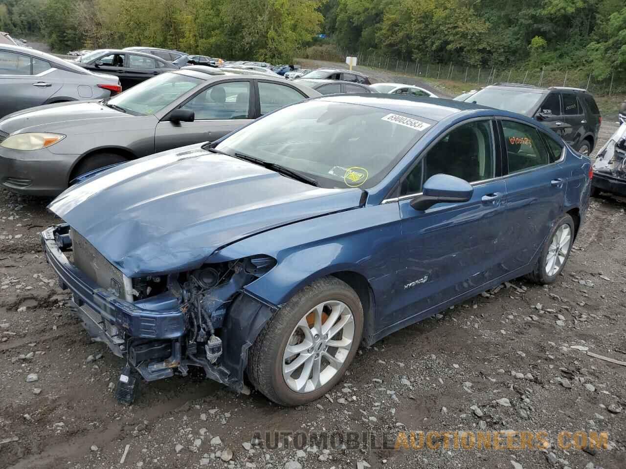 3FA6P0LU0KR105909 FORD FUSION 2019