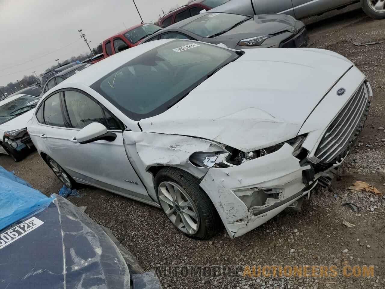 3FA6P0LU0KR124802 FORD FUSION 2019