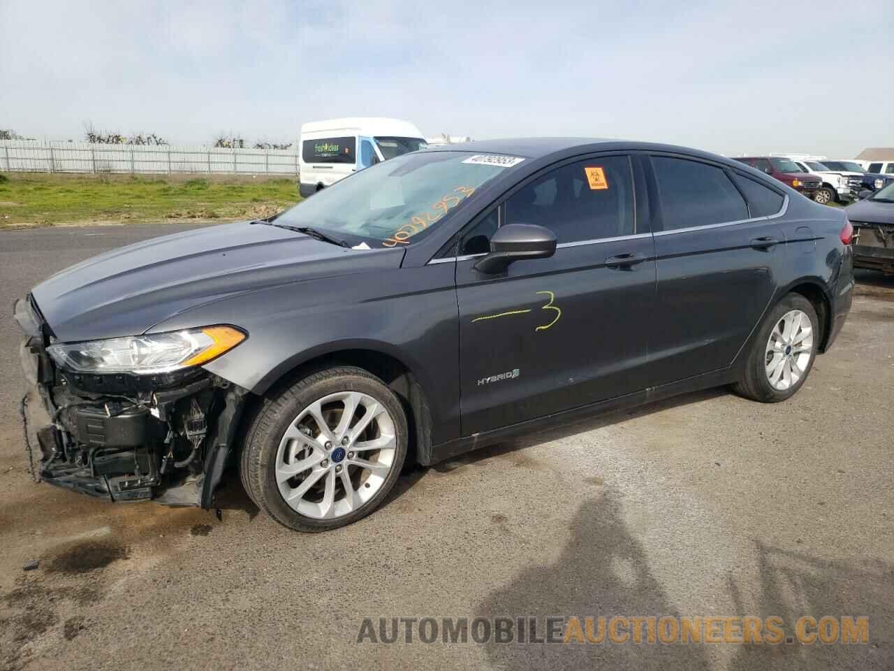 3FA6P0LU0KR134715 FORD FUSION 2019