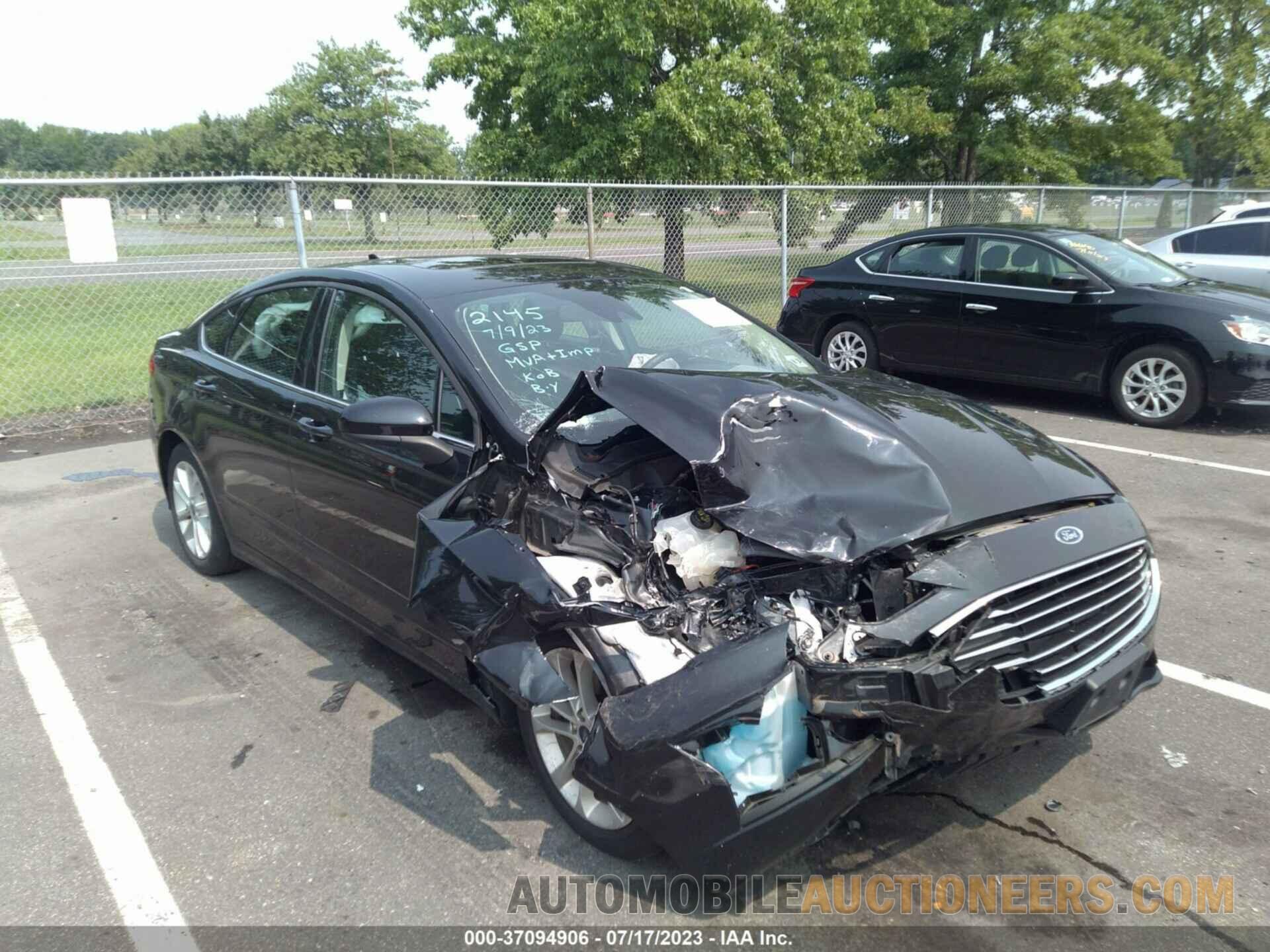 3FA6P0LU0KR192145 FORD FUSION HYBRID 2019