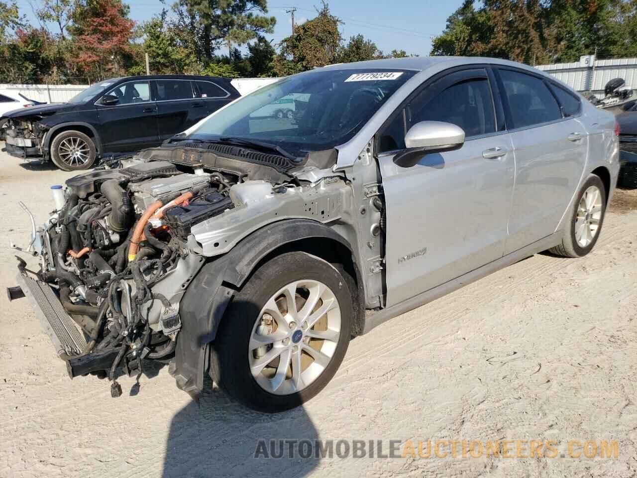 3FA6P0LU0KR204519 FORD FUSION 2019