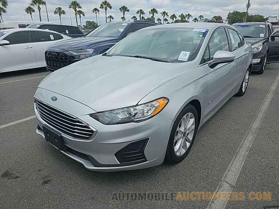 3FA6P0LU0KR206013 Ford Fusion Hybrid 2019